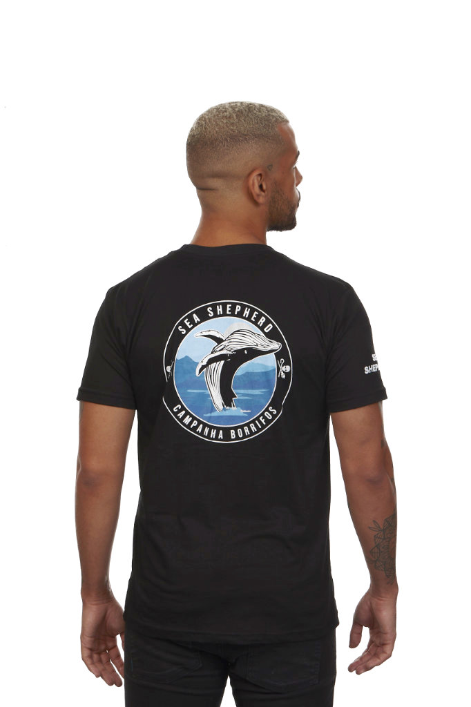 Ajude a defender a vida selvagem nos oceanos escolhendo nossa Camiseta Campanha Borrifos - 100% algodão

Conheça mais da Campanha Borrifos - Clique Aqui

Ao escolher a  Camiseta Campanha Borrifos - 100% algodão, você está doando R$ 89,00 (oitenta e nove reais) para ajudar as ações da Sea Shepherd no Brasil.

Agradecemos seu apoio!