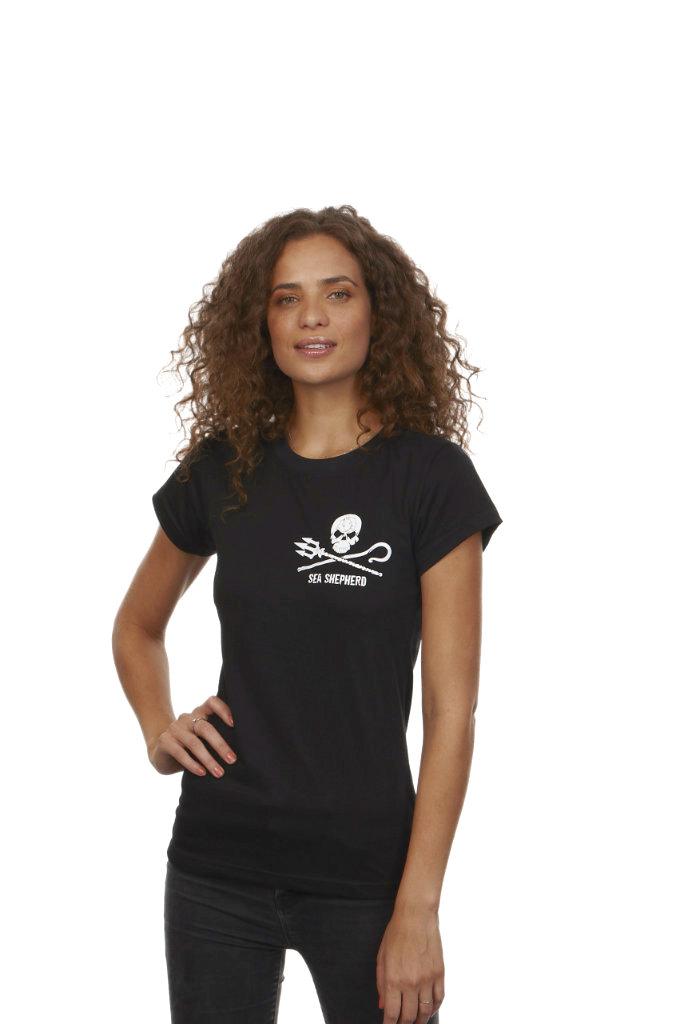 ATENÇÃO: Ao se tornar um patrono da Sea Shepherd com doações mensais a partir de 100 reais, você ganha esta camiseta de presente*. Seja um patrono aqui.

Ajude a defender a vida selvagem nos oceanos escolhendo nossa Camiseta Feminina Campanha Ondas Limpas - 100% algodão

Conheça mais sobre a Campanha Ondas Limpas Aqui

Ao escolher a  Camiseta Campanha Ondas Limpas - 100% algodão, você está doando R$ 89,00 (oitenta e nove reais) para ajudar as ações da Sea Shepherd no Brasil.

Agradecemos seu apoio!