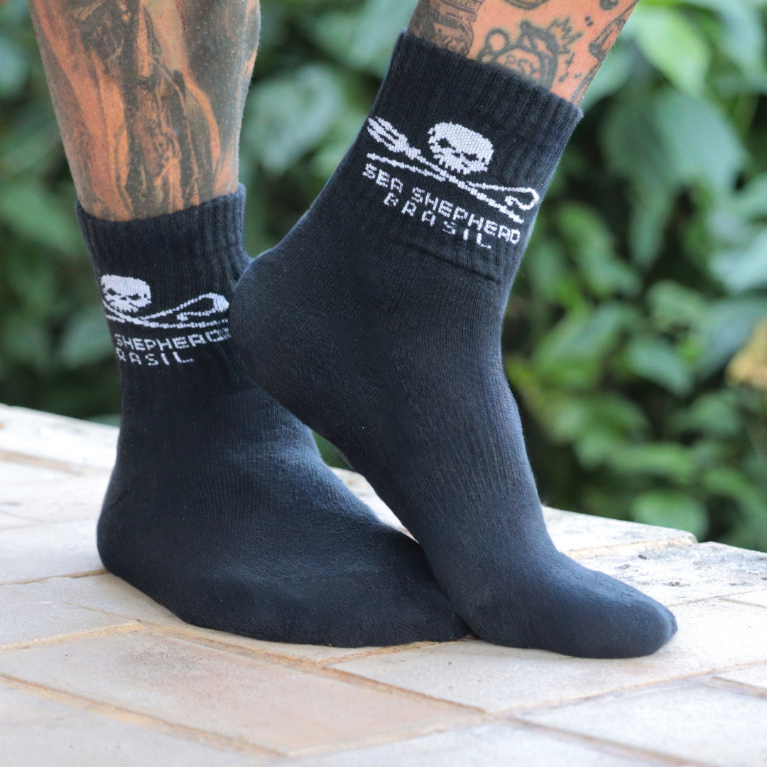 5 (1) Meia Esportiva Sea Shepherd Brasil - Preta - Imagem 1